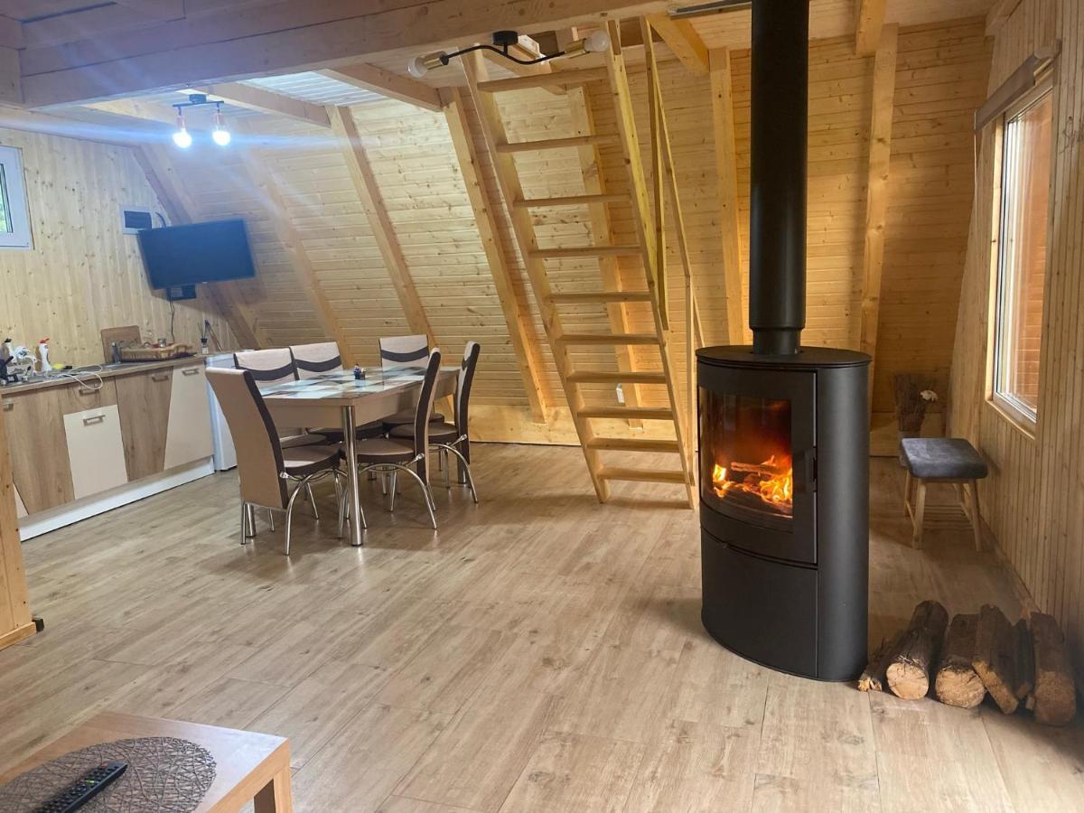 Cabanutze Satic Villa Rucăr Eksteriør billede