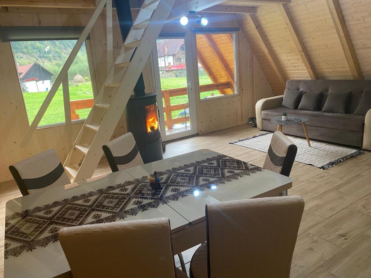 Cabanutze Satic Villa Rucăr Eksteriør billede