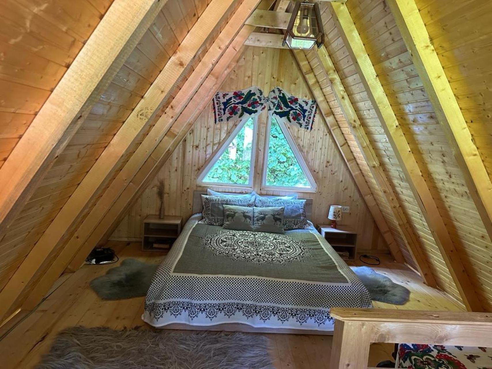 Cabanutze Satic Villa Rucăr Eksteriør billede
