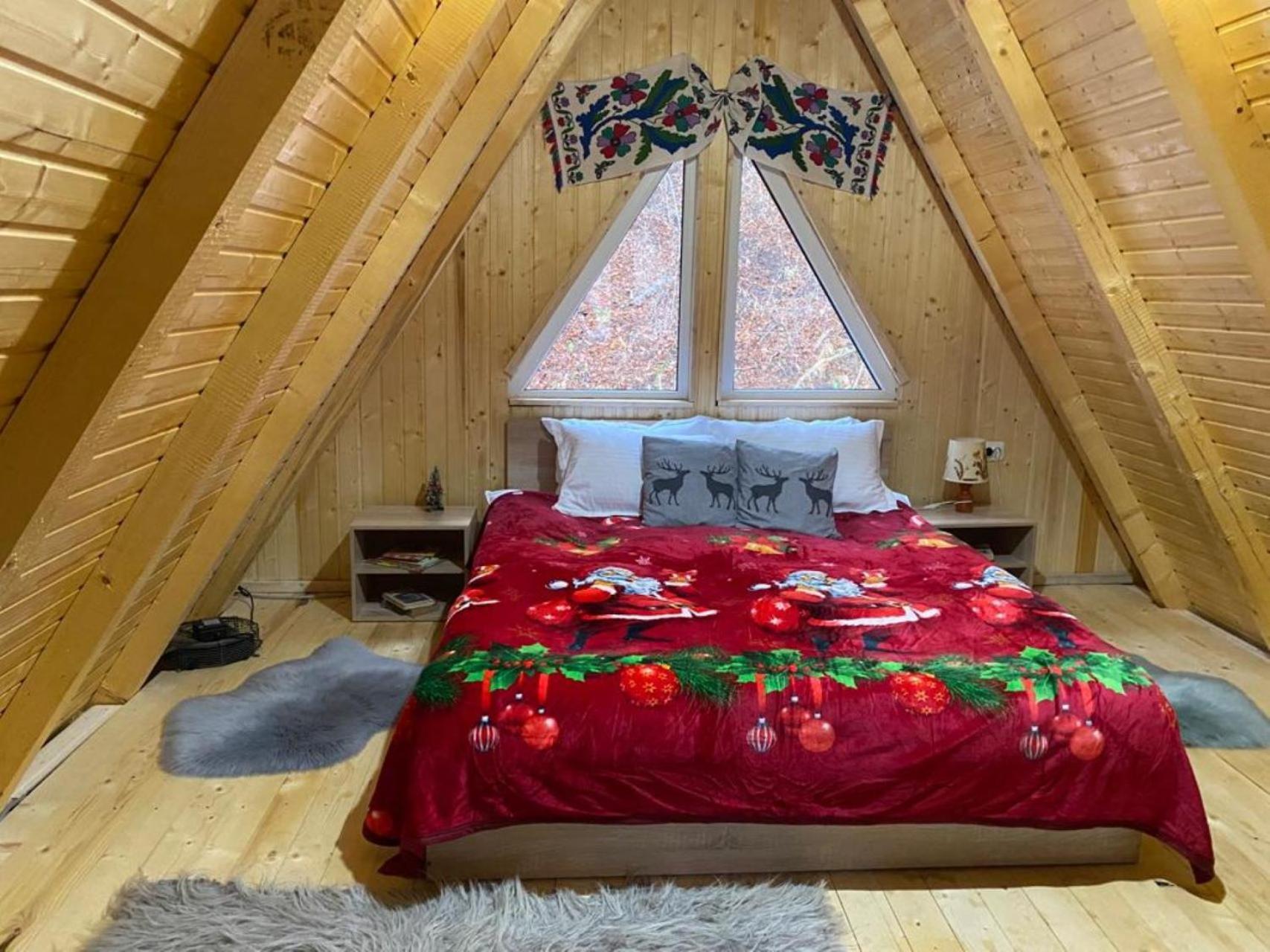 Cabanutze Satic Villa Rucăr Eksteriør billede