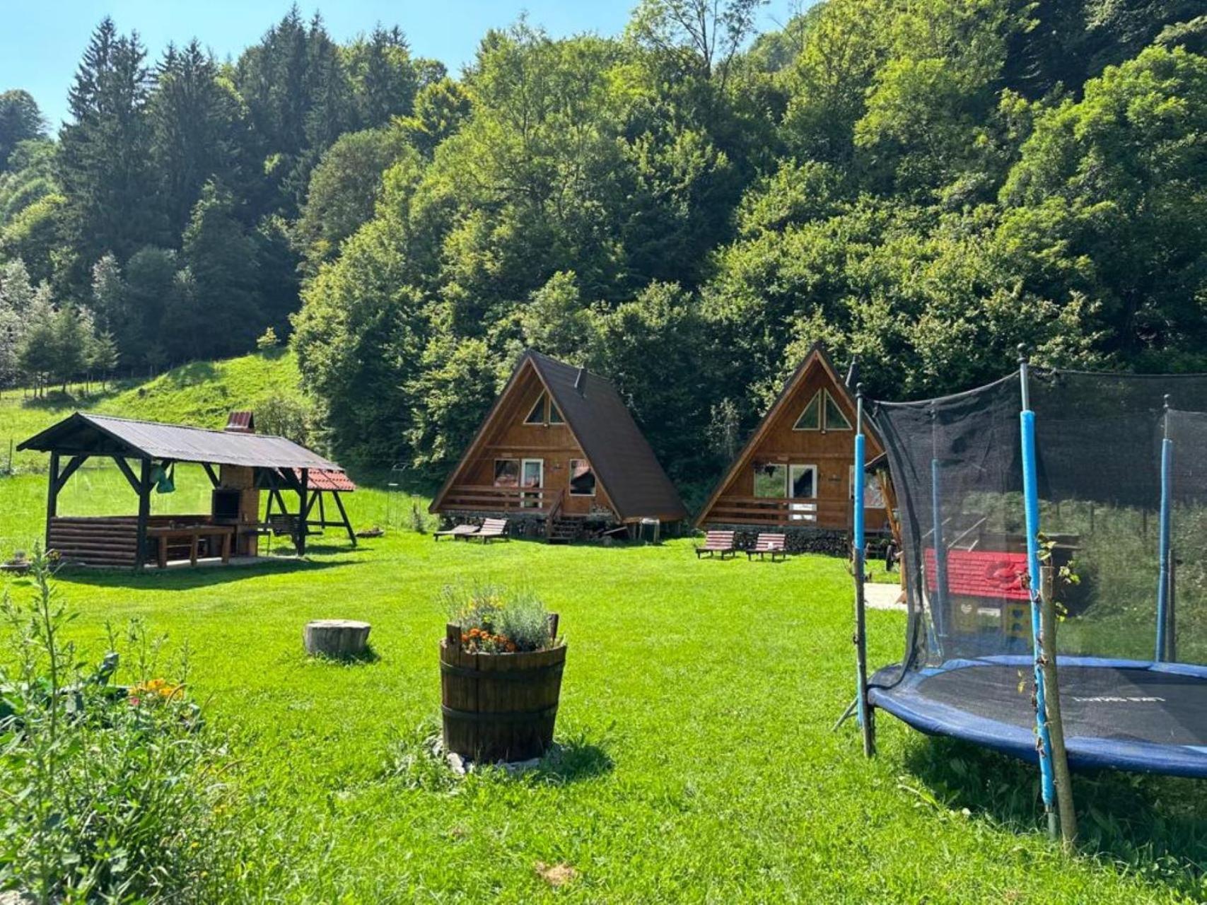 Cabanutze Satic Villa Rucăr Eksteriør billede